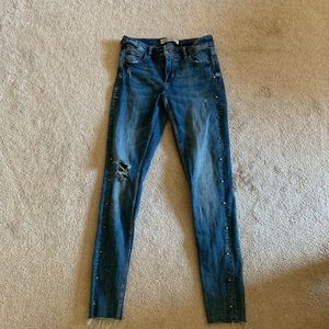 Zara Skinny Jeans W/ Studs